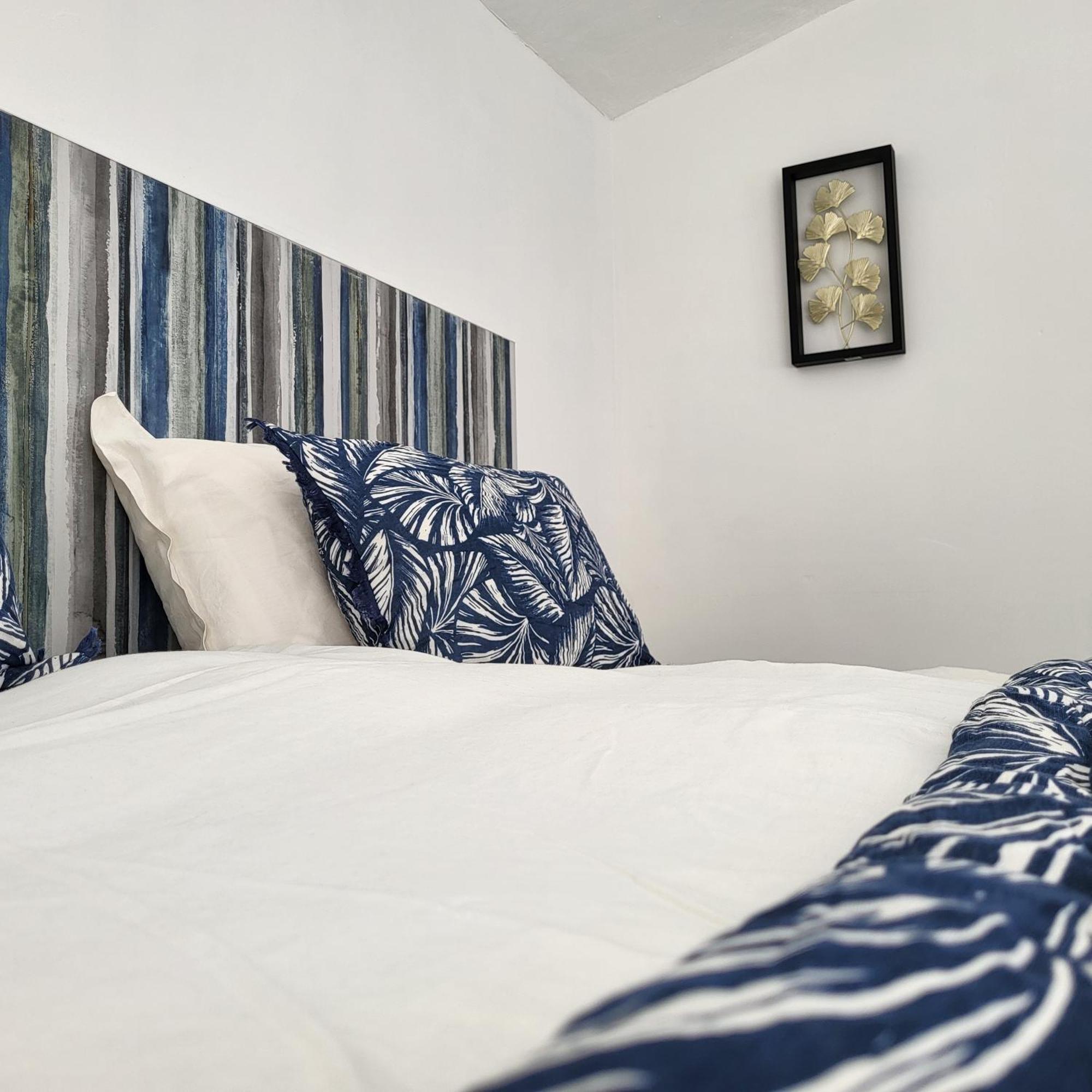Les Pierres De Cezaire Hotel Saint-Cézaire-sur-Siagne Kültér fotó