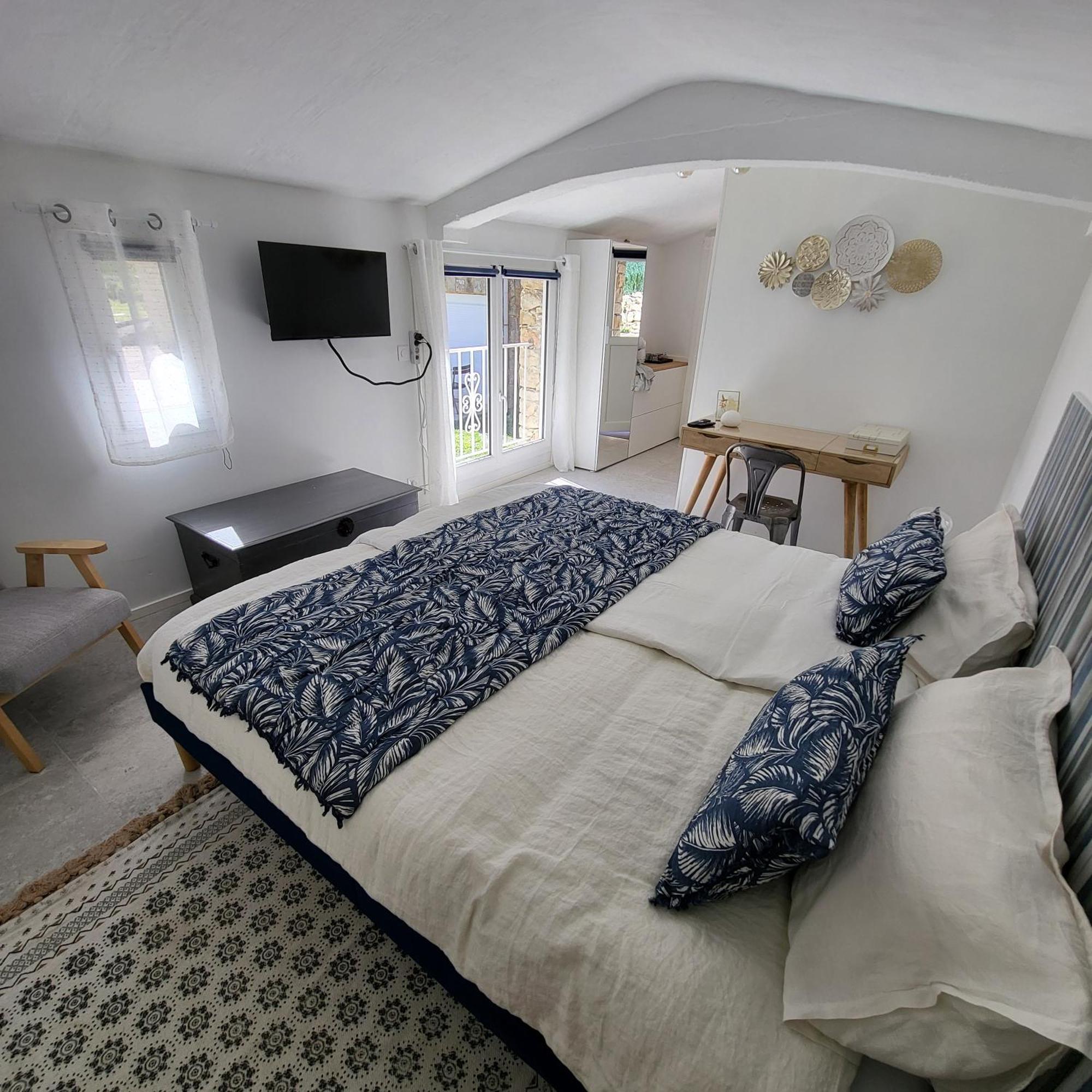 Les Pierres De Cezaire Hotel Saint-Cézaire-sur-Siagne Kültér fotó